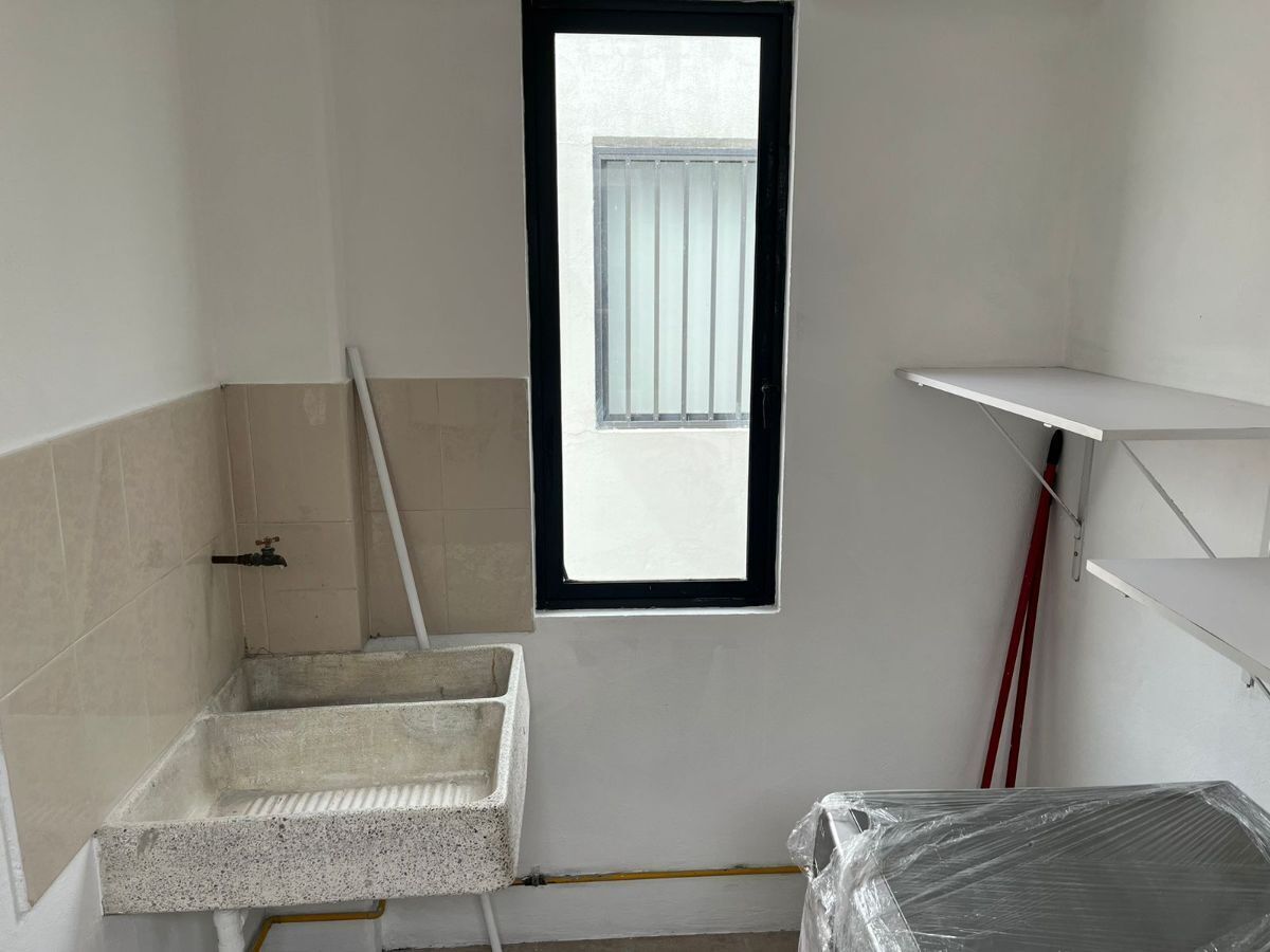 Renta depto de 3 recámaras con Roofgarden privado en Coapa - foto 9