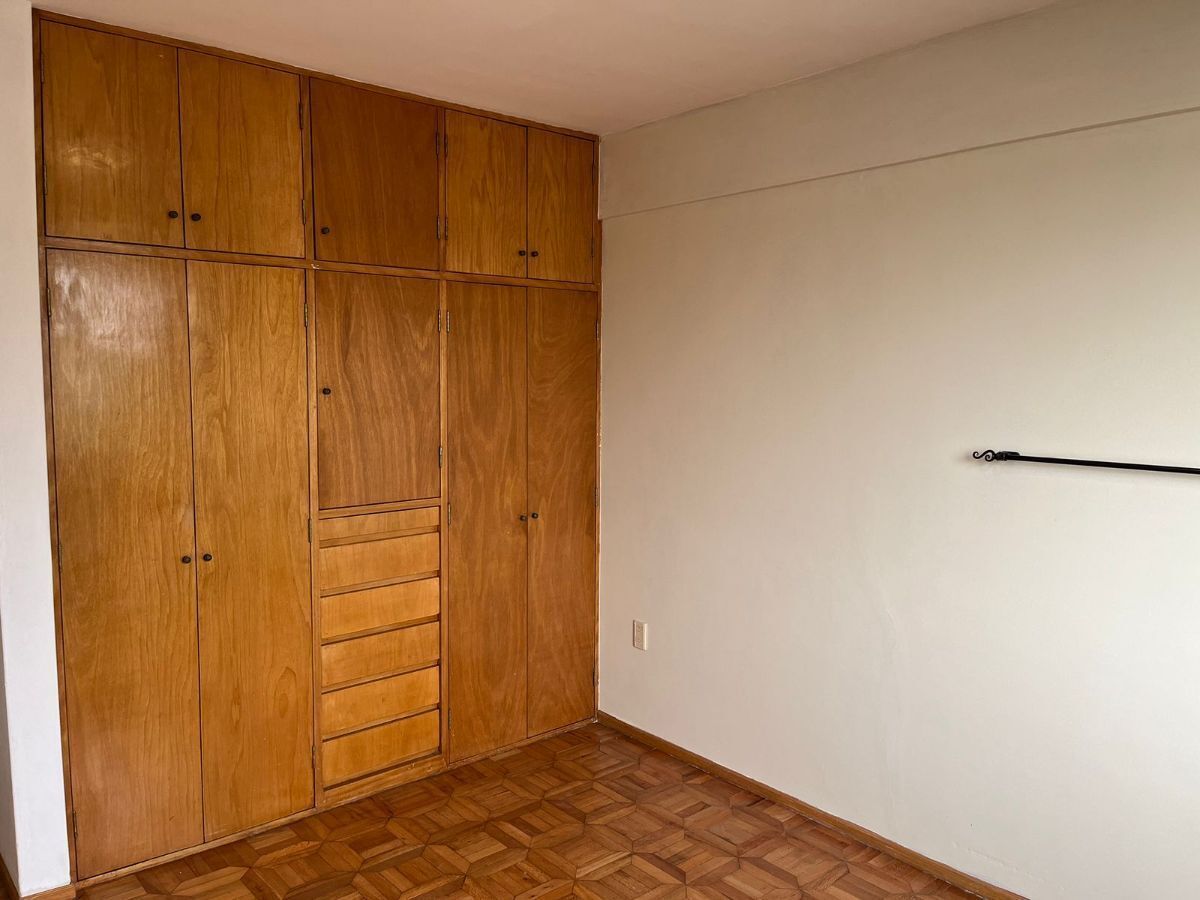 Renta depto de 3 recámaras con Roofgarden privado en Coapa - foto 4