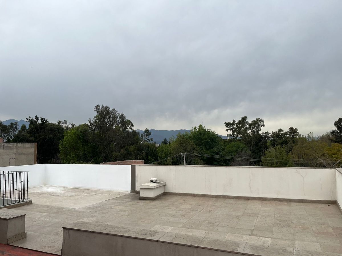 Renta depto de 3 recámaras con Roofgarden privado en Coapa - foto 1