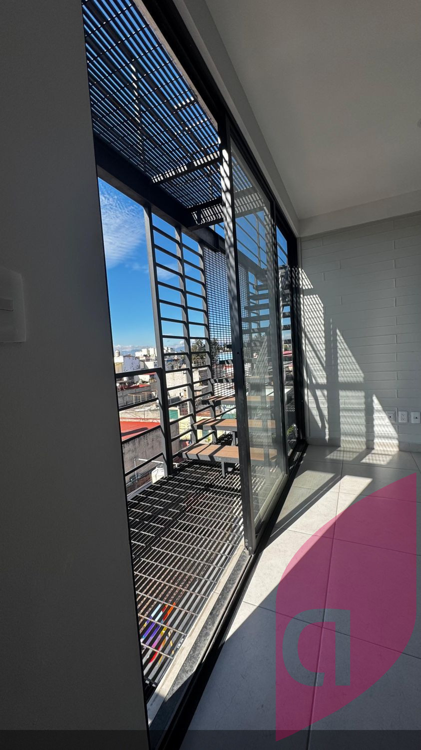 Renta increíble Penthouse con 2 Recámaras y Roof Garden Privado en Col. Gral. I. Zaragoza, Venustiano Carranza, CDMX - foto 3