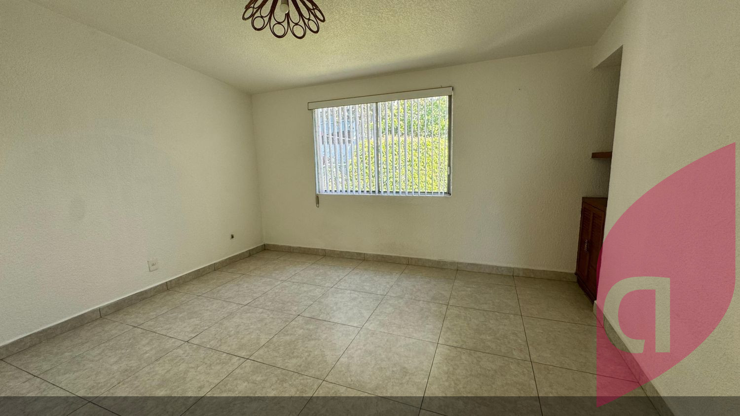 Venta Casa en Fraccionamiento Privado con Jardín Lomas de Tarango, Álvaro Obregón, CDMX. - foto 9