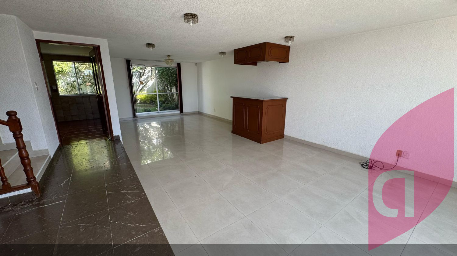 Venta Casa en Fraccionamiento Privado con Jardín Lomas de Tarango, Álvaro Obregón, CDMX. - foto 4