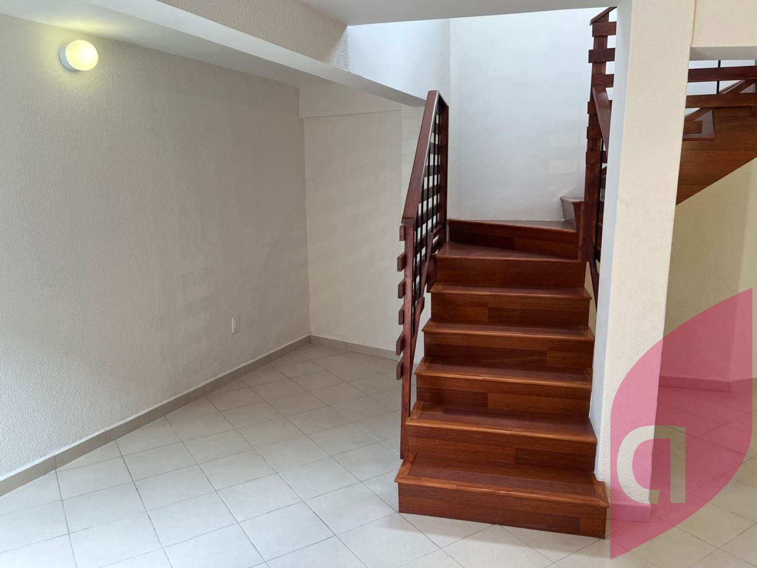Venta Casa en Condominio completamente remodelada en Alcaldía Coyoacán  - foto 5