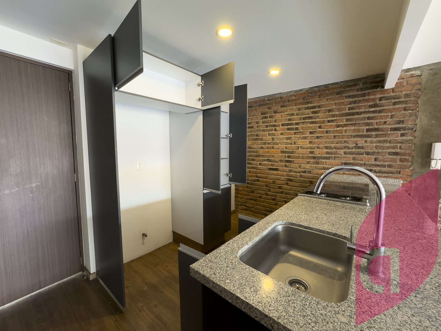 Venta Departamento con Balcón en Col. Narvarte, CDMX - foto 4